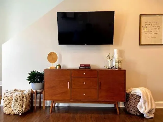 Modern 4 Bedroom In Lakeview *